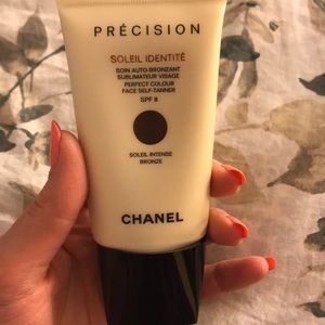 CHANEL Makeup - New Chanel face self-tanner CHANEL Makeup - New Chanel face self-tanner